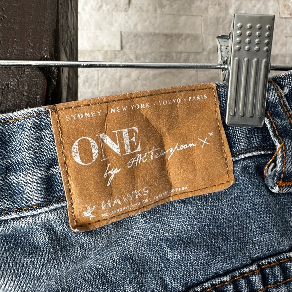 One Teaspoon Hawks Distressed Relaxed High Jean Denim Rise Shorts Size 24 - Picture 8 of 9